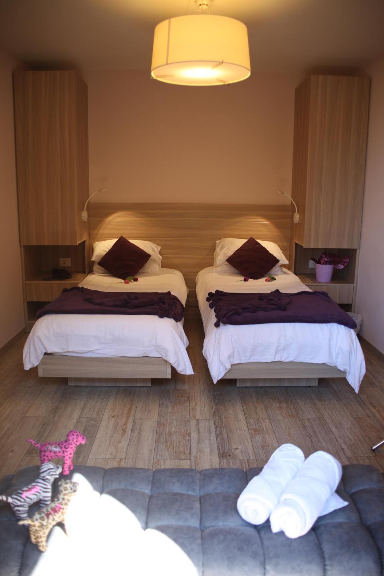 Hotello Guest Hotel 3*